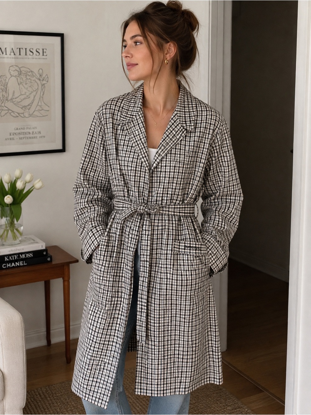 Burberry Checked Belted Long Jacket - White & Black